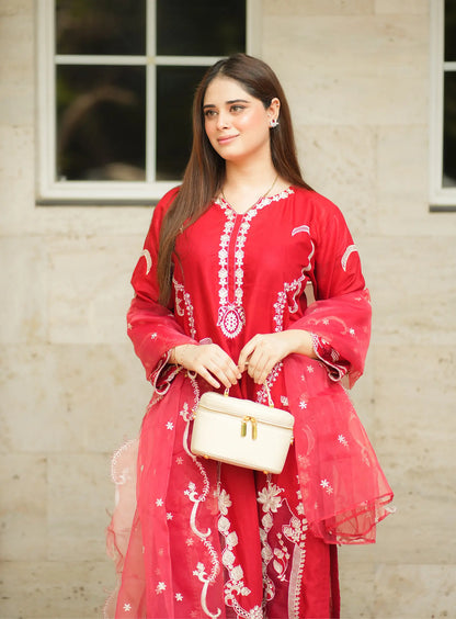 Red Reverie 3pcs