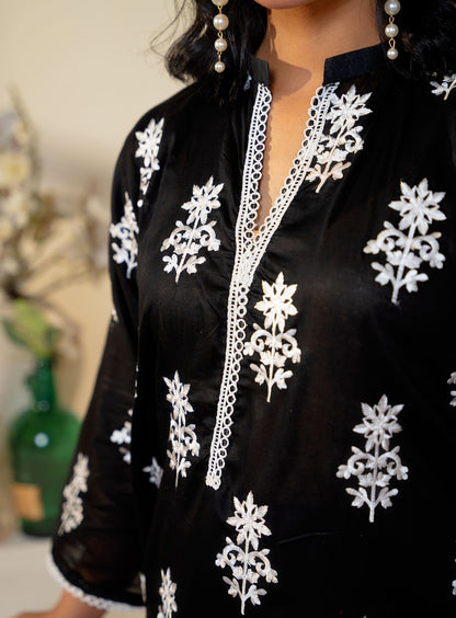 Black Chic 2PCS