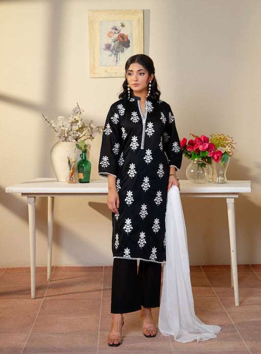Black Chic 2PCS